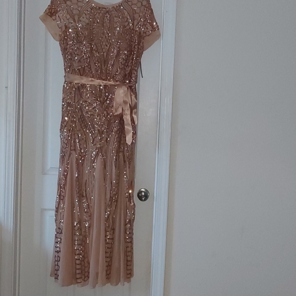Dress - Picture 3 of 5